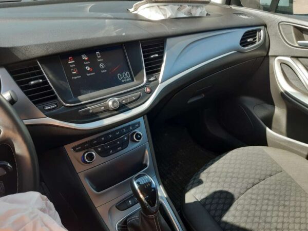 Opel Astra  1.4 Turbo 92 kW 2018 ČR - Image 15