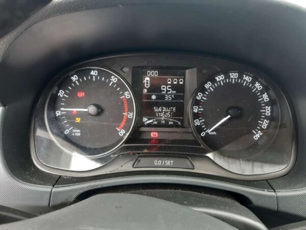Škoda Fabia kombi 1.0 TSI 70kw 2018 - Image 16