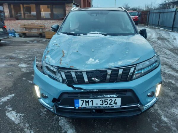 Suzuki Vitara 1.4i 95kw hybrid automat 4x4 2021 - Image 7