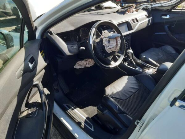 Citroën C5 CrossTourer 2.2 HDI 150kw automat 2015 - Image 15