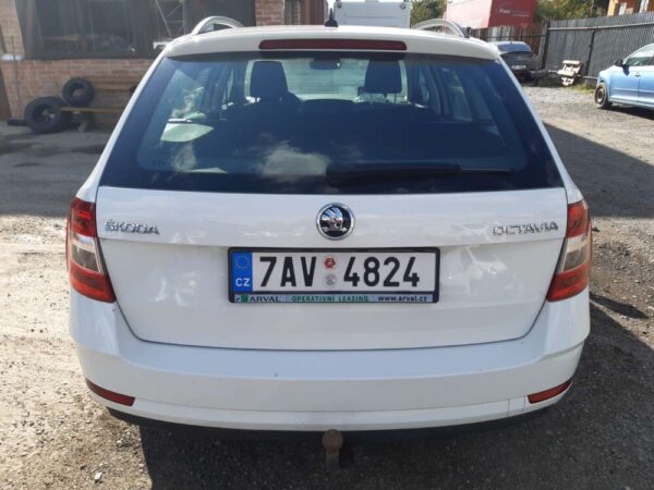 Škoda Octavia Kombi 1.0 TSI 85 kW 2019 ČR - Image 11