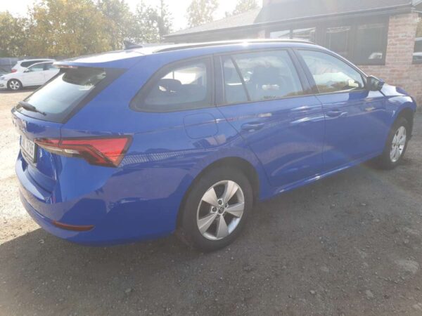 Škoda Octavia Kombi 1.5 TSI 110kw 2022 - Image 7