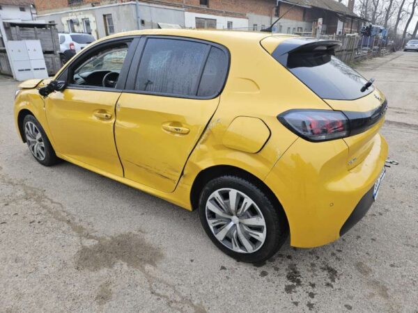 Peugeot 208 1.2 74kw 2023 - Image 12