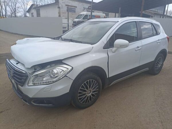 Suzuki SX4 S-Cross 1.6 D 88kw 4x4 2014 (Kopírovat) - Image 5