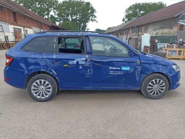 Škoda Fabia Kombi 1.0 TSI 70kw Klima 2021 ČR - Image 9