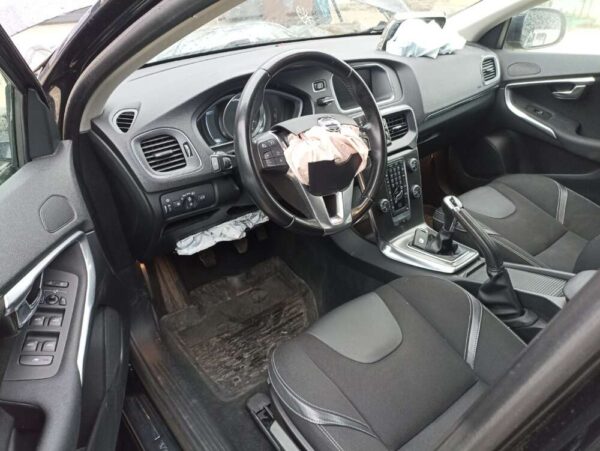 Volvo V40 1.6D 84kw Momentum 2014 - Image 4