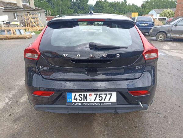 Volvo V40 1.6D 84kw Momentum 2014 - Image 13