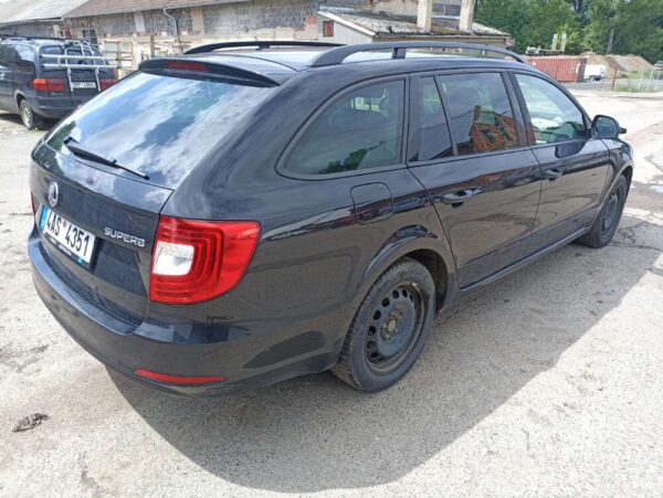 Škoda Superb 2.0 TDI 103 kw DSG 2015 ČR - Image 10