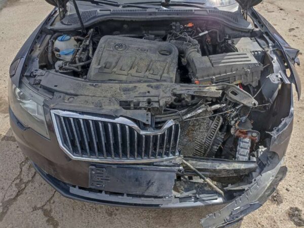 Škoda Superb 2.0 TDI 103 kw DSG 2015 ČR - Image 15