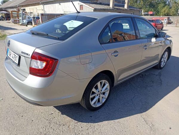 Škoda Rapid 1.0 TSI 81kw 2018 ČR - Image 10