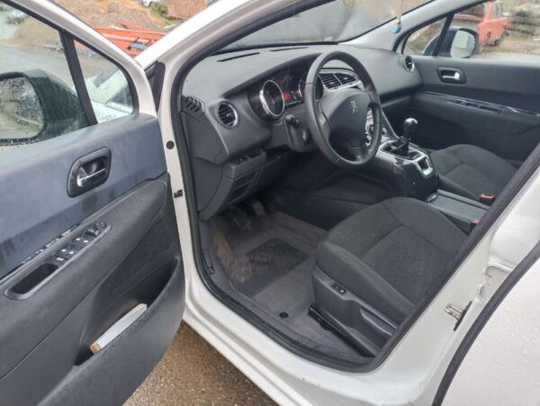 Peugeot 5008 1.6i 88kw 2014 - Image 6