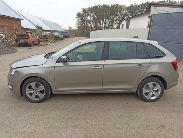 Škoda Rapid 1.2 TSI 66kw Spaceback 2016 - Image 5
