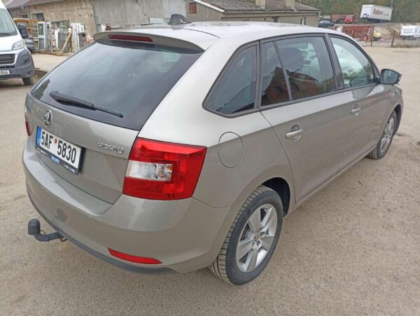 Škoda Rapid 1.2 TSI 66kw Spaceback 2016 - Image 10