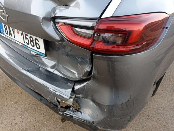Opel Insignia Innovation 2.0 CDTi 125kw 4x4 2017 ČR - Image 14