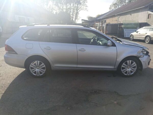 Volkswagen Golf 1.6 TDI 77kw 2013 - Image 9