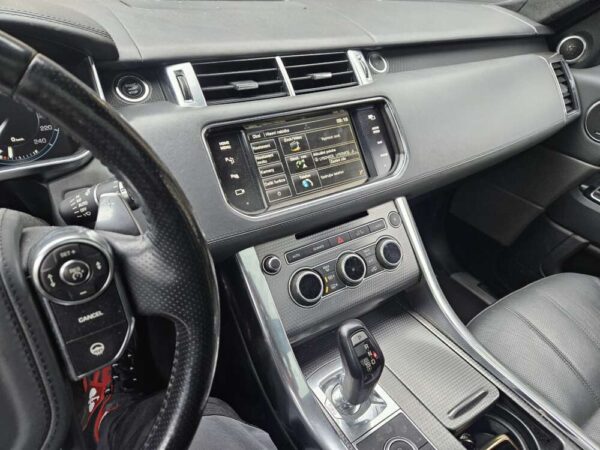 Range Rover Sport 3.0 SDV6 225kw Autobiography 2013 - Image 13
