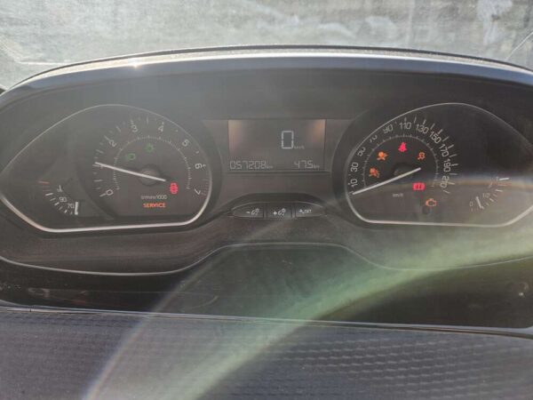 Peugeot 2008 1.2 60kw 2016 - Image 2