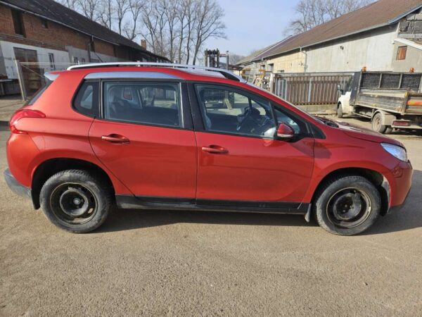 Peugeot 2008 1.2 60kw 2016 - Image 8