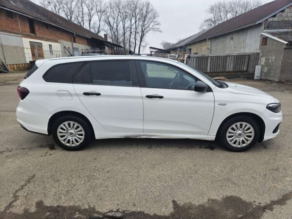 Fiat Tipo 1.4 70kw LPG 2020 - Image 9