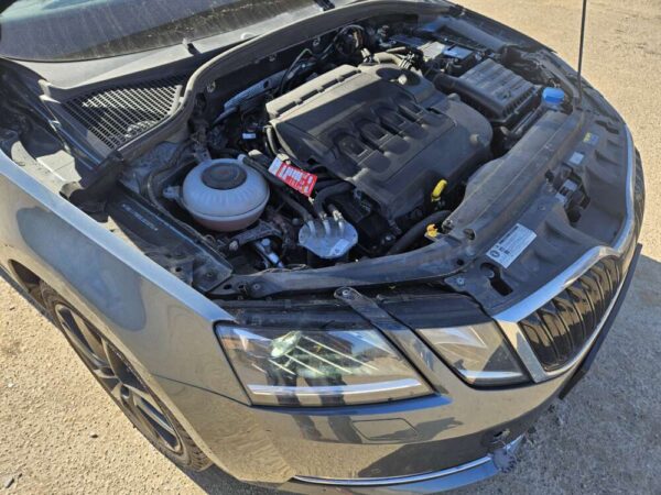 Škoda Octavia 2.0 TDI 110kw DSG Style 2019 - Image 15