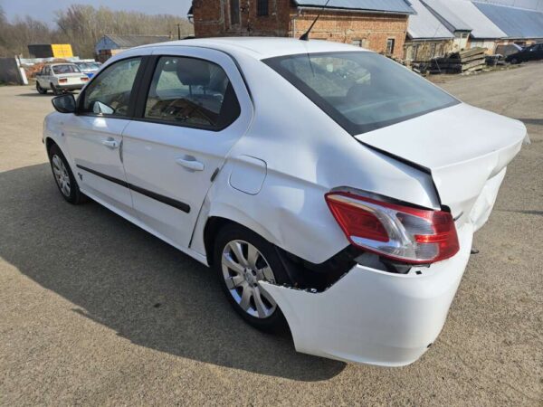 Peugeot 301 1.2 60kw 2017 ČR - Image 12
