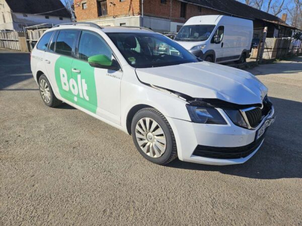 Škoda Octavia 1.5 TGI CNG 96kw DSG 2019 - Image 8
