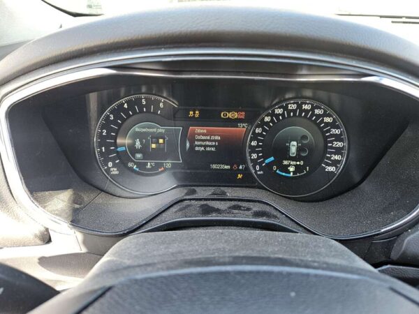 Ford Mondeo 2.0 TDCI 132kw Titanium 2015 - Image 2