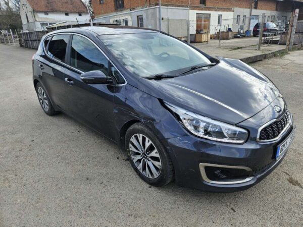 Kia Ceed 1.4 73kw 2016 - Image 10
