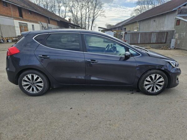 Kia Ceed 1.4 73kw 2016 - Image 11